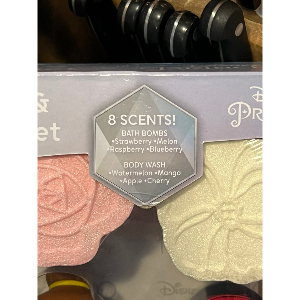 New Disney Princess 100th Anniversary Bath Bomb & Body Wash Set - Picture 4 of 6